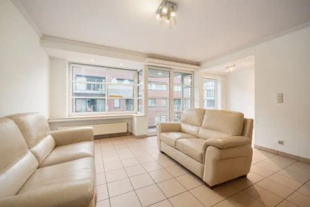 Roeselare- appartement met 3 slaapkamers - Photo 3