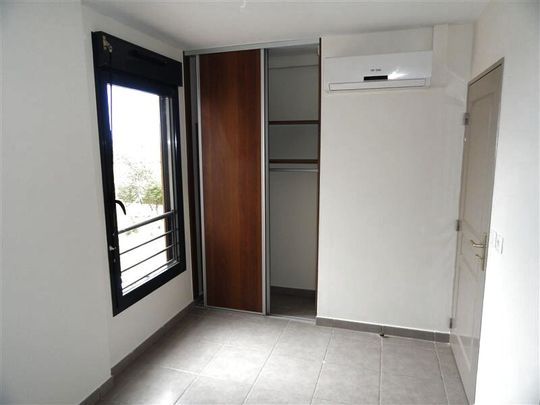 Location Appartement 3 pièces 62m² ST DENIS 97490 - Photo 1