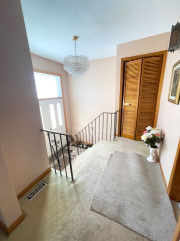 For Lease - 23 St. Paschal Court Unit# Room #2, Toronto, Ontario - Photo 3