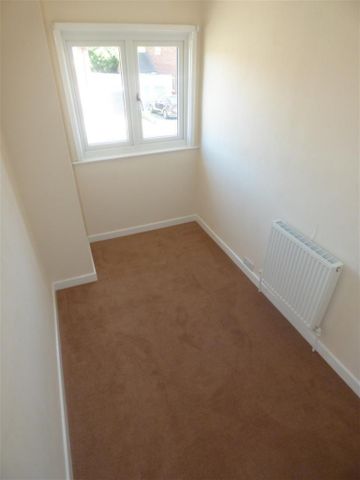 Park Crescent, Oadby - Photo 3