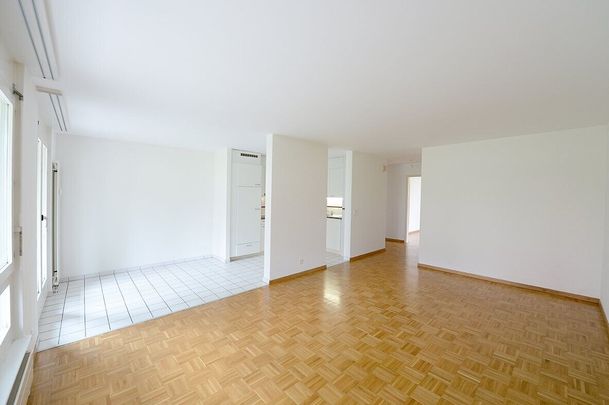 Appartement 2.5 pièces dans un quartier convivial - Photo 1