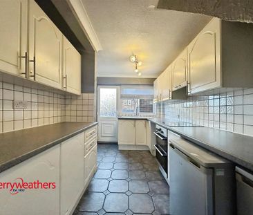 3 bedroom terraced house to rent - Photo 1