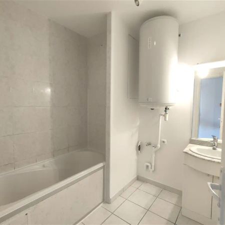 Location appartement 2 pièces - 43m² à Martigues (13500) - Photo 4