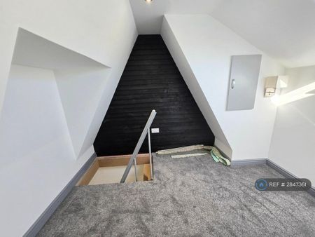 1 bedroom maisonette to rent - Photo 2