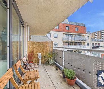 Apartment to Rent: Wards Wharf Approach, E16 - Photo 6