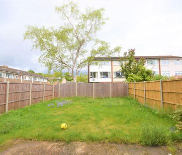 4 bedroom townhouse to rent - Photo 6