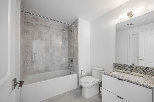 For Lease - 36 Elm Drive Unit# 708, Mississauga, Ontario - Photo 1