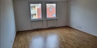 Helle 2-Zimmer-Wohnung mit Einbauküche in Toplage beim Waldmüllerpark - Photo 3