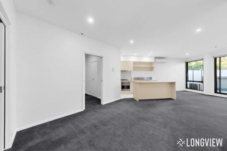 “Stylish Apartment in Prime St Kilda” - Photo 2