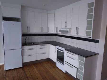 Sala: Stor central tvåa på bottenplan - Foto 5