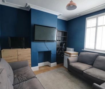 Room 4, 8 St Lukes Street, Stoke-on-trent ST1 3PZ - Photo 5