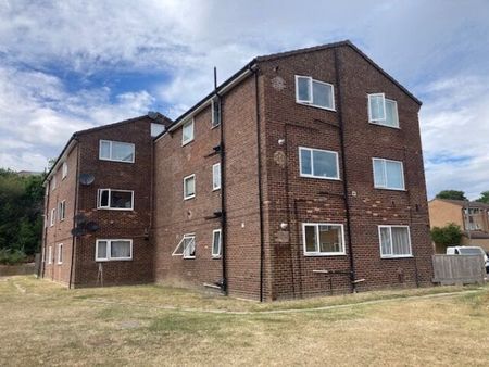 Slepe Crescent, Poole - Photo 3