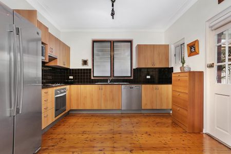 2/2 Poolman Street, Abbotsford NSW 2046 - Apartment For Rent | Domain - Photo 3