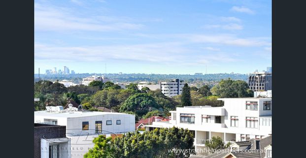 Lifestyle Location meets Stunning Design - Photo 1