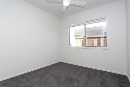 Modern Family Living in the Heart of Nirimba - Photo 3