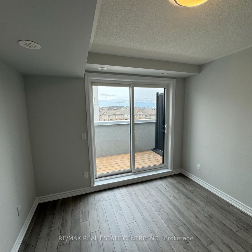 For Lease - 349 Wheat Boom Drive Unit# 346, Oakville, Ontario - Photo 1