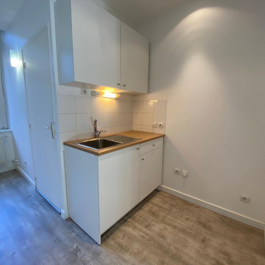 : Appartement 59.28 m² à SAINT-ETIENNE - Photo 1