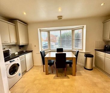 Old Oaks View, Barnsley - Photo 6