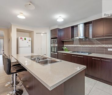 Grand Family Home - Photo 4