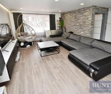 4 bedroom semi-detached house to rent - Photo 1