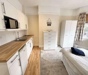 Mount Road, Hinckley, LE10 - Photo 2