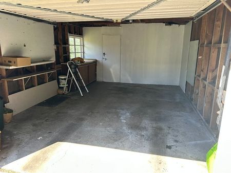 Charming 2BR Papamoa Beach Retreat - Photo 3