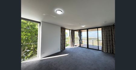 MAGNIFICENT 2 BEDROOM APARTMENT WITH WATER VIEW - Photo 2