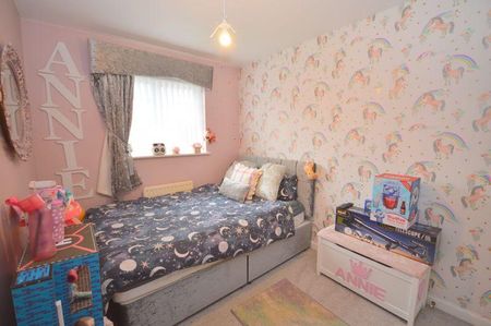 2 bedroom terraced house to rent - Photo 3