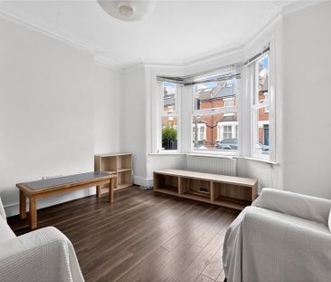 4 bedroom terraced house to rent - Photo 3