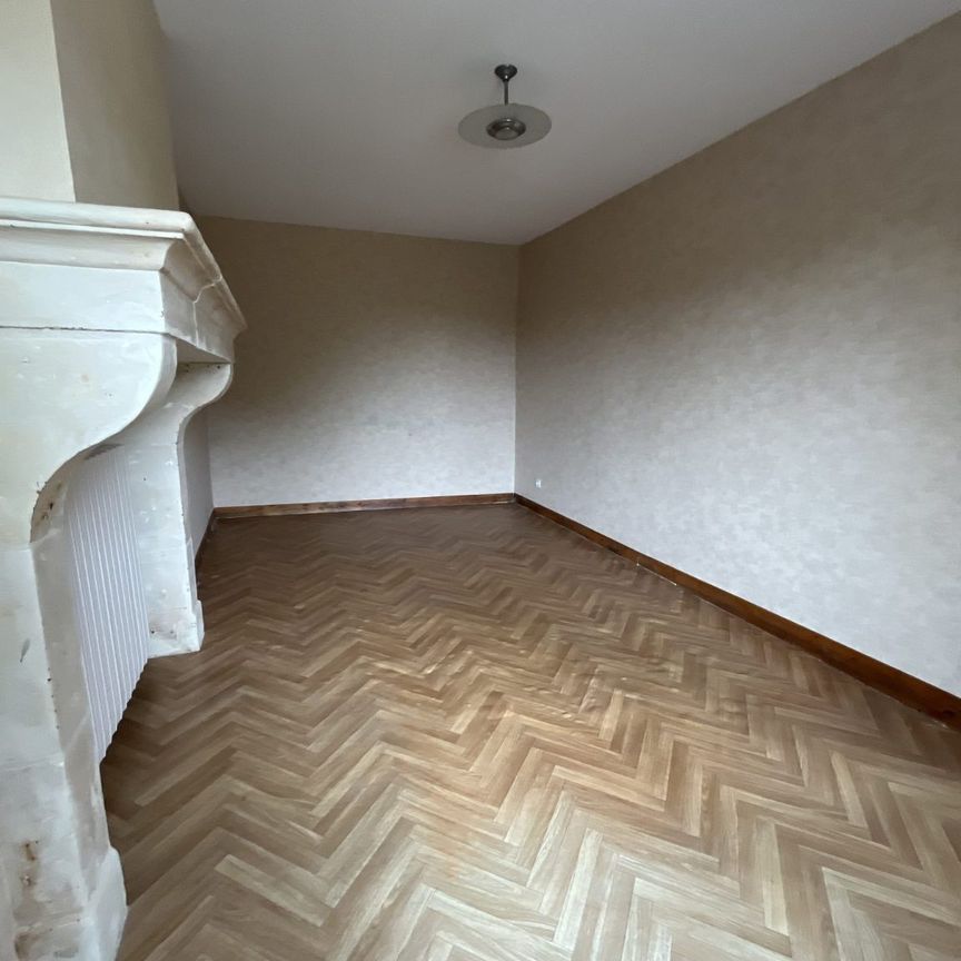 Ancien corps de ferme en hameau - Photo 1