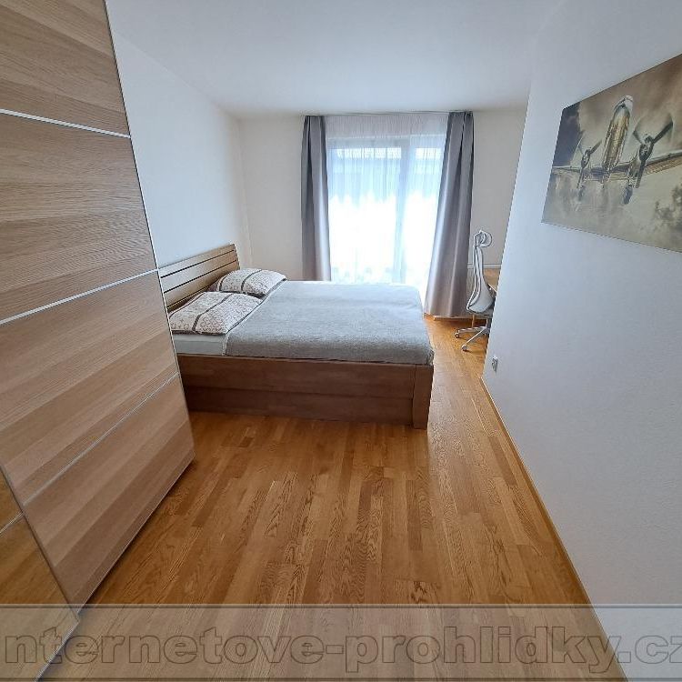 Pronájem bytu 3+kk 76 m2 - Photo 1