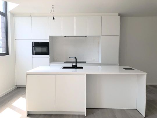 Gerenoveerd appartement te huur op de tweede verdieping in het centrum van Schilde! - Foto 1