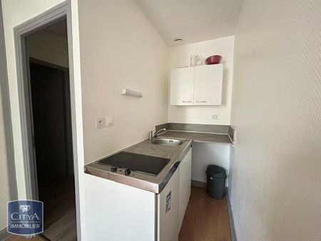 Location Appartement 1 pièce 19m² POITIERS 86000 - Photo 4