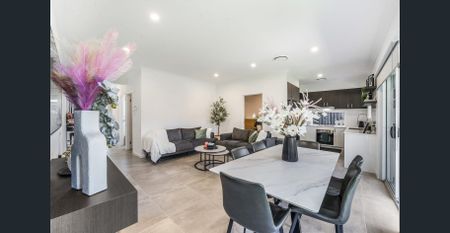 WELCOME HOME ! CUL DE SAC LOCATION - Photo 3