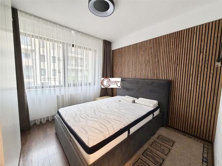 3 Modern Rooms OMV Pipera//Parking and Storage// - Photo 3