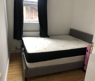 1 Bed Flat, Paris Dillon Residential, RG1 - Photo 5