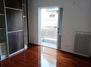 Διαμέρισμα για ενοικίαση - Πειραϊκή - Χατζηκυριάκειο, - Φωτογραφία 1