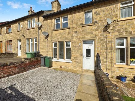3 bedroom terraced house to rent - Photo 4