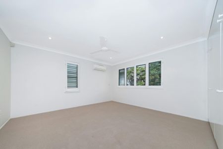 9 Saint James Drive - Photo 3