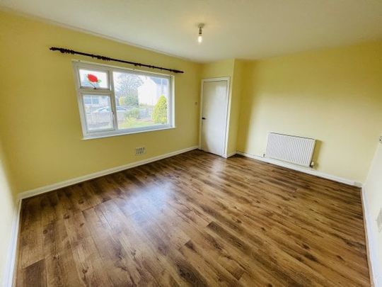 Dwrbach, Fishguard, SA65 - Photo 1