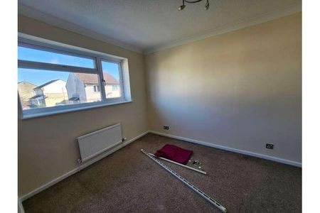 Leyton Drive, Bridgwater, TA6 - Photo 2