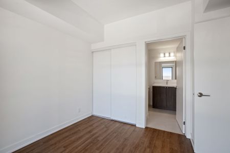 For Lease - 51 Clarington Boulevard Unit# 406, Clarington, Ontario - Photo 5