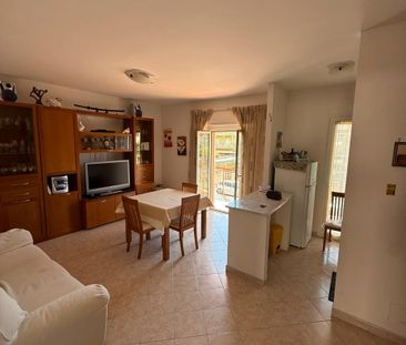 Appartamento Ladispoli con due balconi - Photo 1