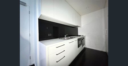 Award Winning Southbank Place Living - Photo 4