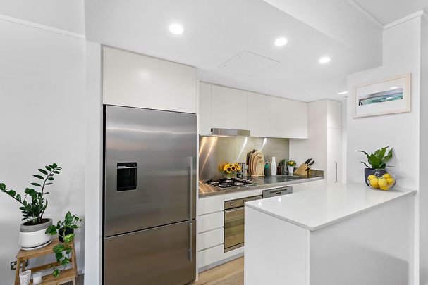 504/10 Jaques Avenue, Bondi Beach NSW 2026 - Apartment For Rent | Domain - Photo 1