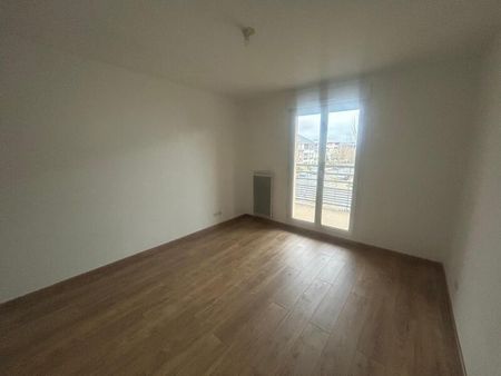 Location Appartement 2 Pièces 47 m² - Photo 3