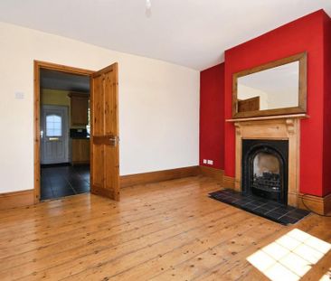 3 bedroom terraced house to rent - Photo 2