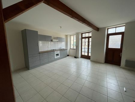 Location Maison 4 pièces 95m² - Photo 3