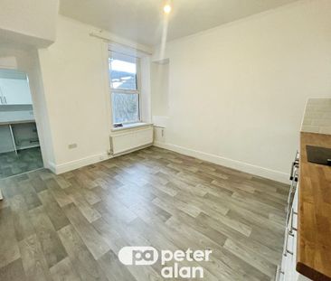 Morgans Road, NEATH - Photo 5