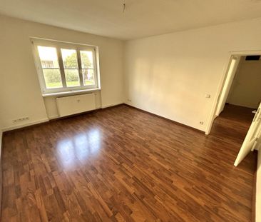 Helle 2-Raumwohnung mit Blick ins Grüne! - Foto 1